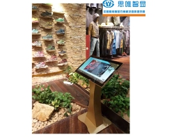 湖北互動(dòng)觸控一體機(jī)-武漢凱樂(lè)石戶外用品店